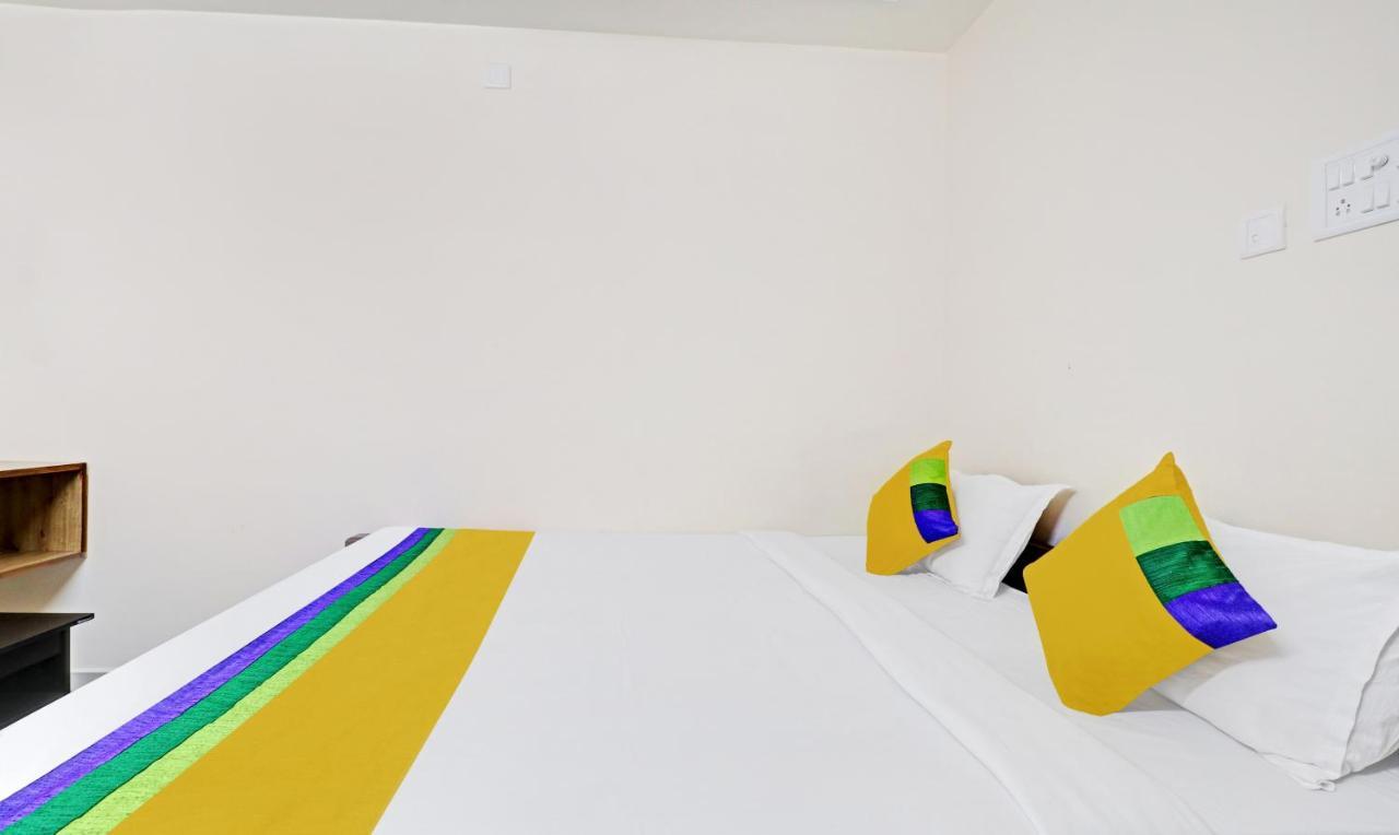 Itsy By Treebo - Vardhan Stay Inn ティルパティ エクステリア 写真